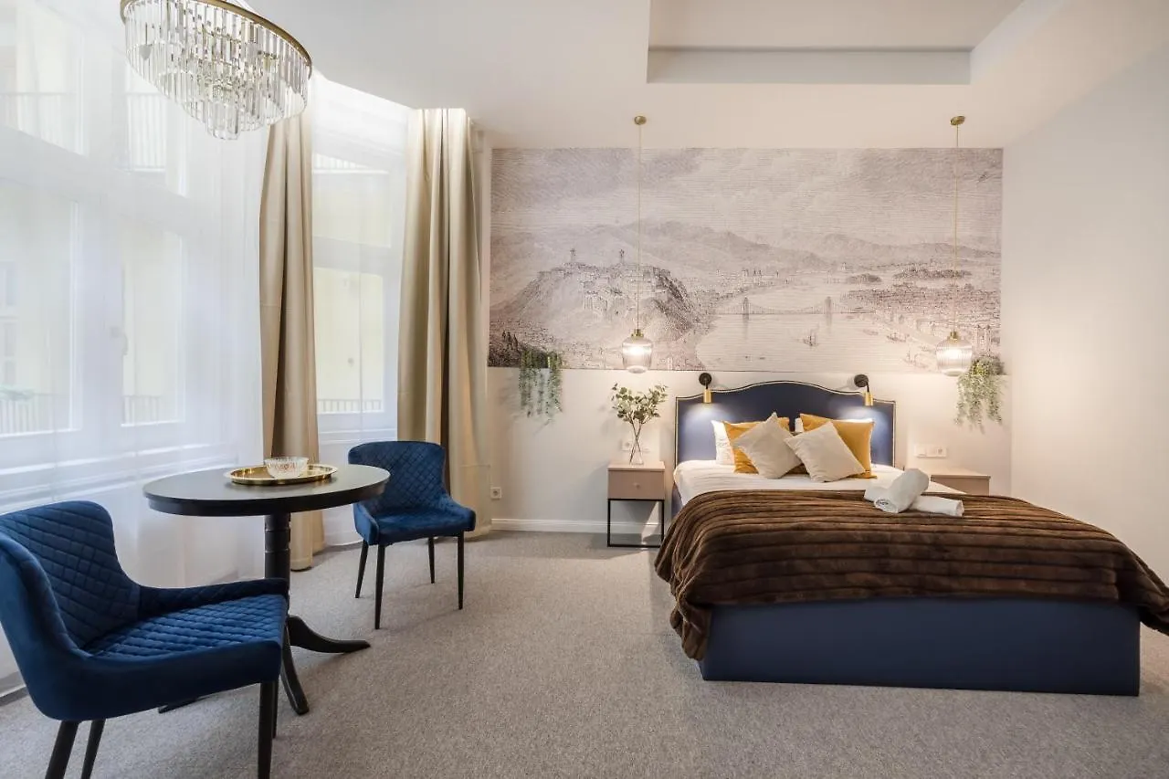 Hotel Astoria Boutique Suites- Best Location By Bqa Budapest
