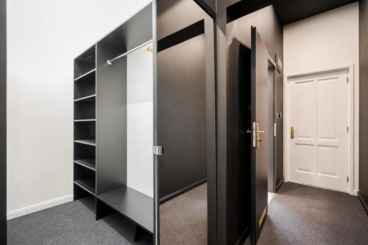 Astoria Boutique Suites- Best Location By Bqa Budapeszt 0*,  Węgry