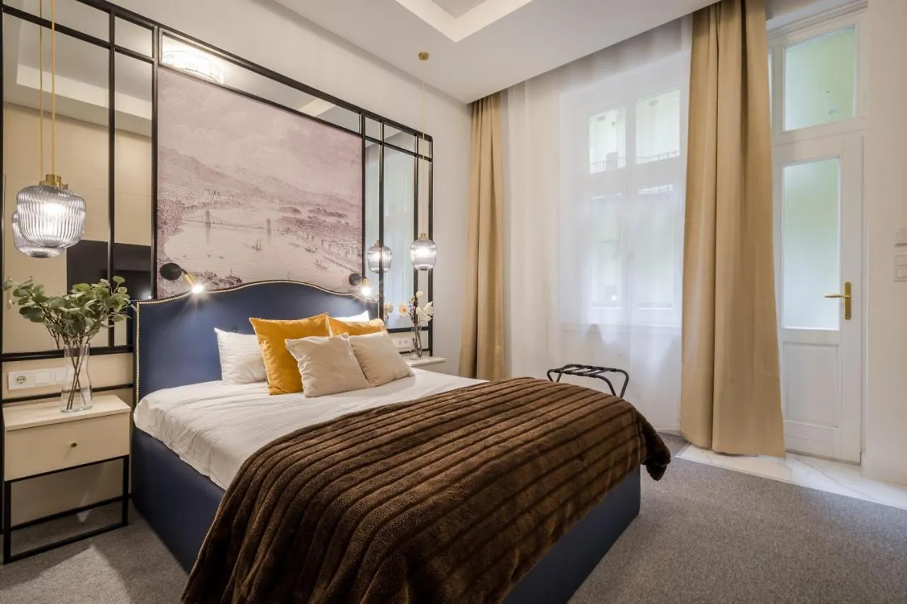 Astoria Boutique Suites- Best Location By Bqa Budapeşte Otel